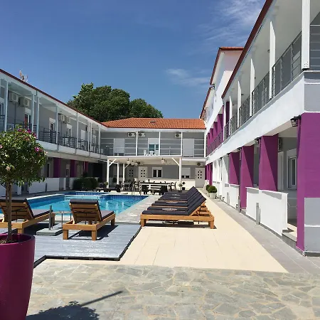 Philoxenia Earia Aparthotel *