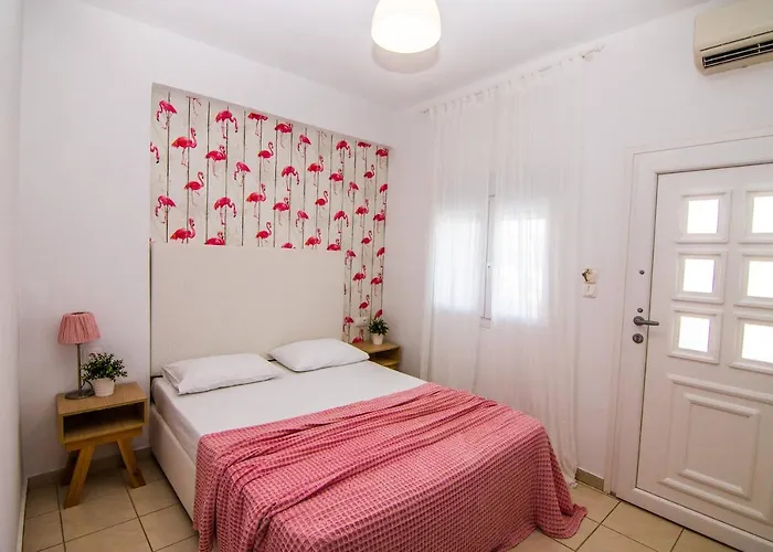 Apart Otel Philoxenia Earia *