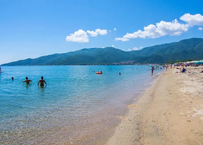 Philoxenia Earia Hotel de apartamente Vrasná